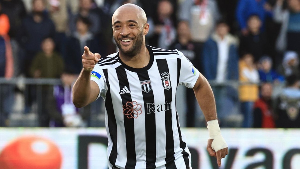 Beşiktaşlı Futbolcu Redmond: 