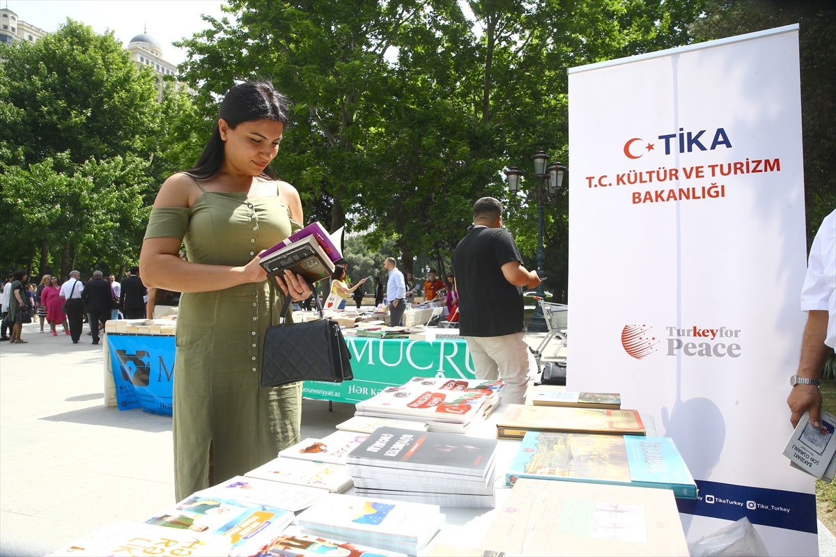 Bakü'de 2. Türk Dünyası Edebiyat Ve Kitap Festivali Başladı