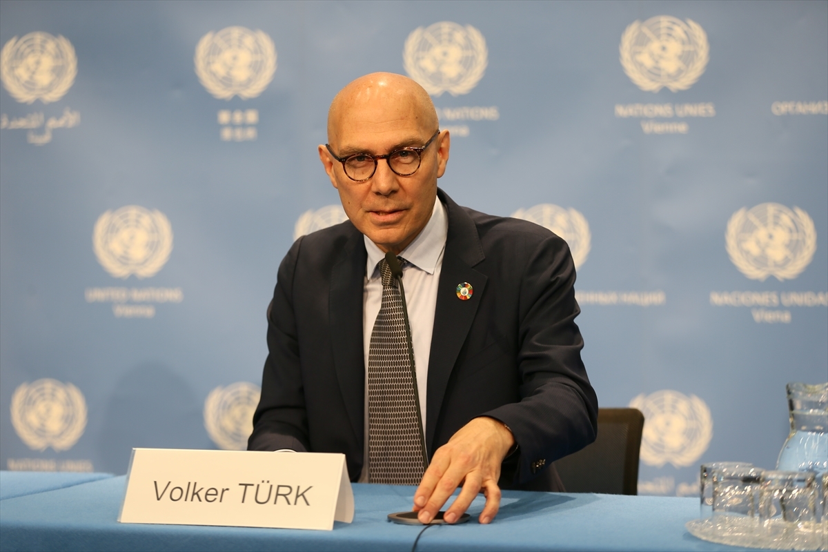 BM İnsan Hakları Yüksek Komiseri, Göçmenlerin Suriye ve Afganistan’a Geri Gönderilmesine Karşı