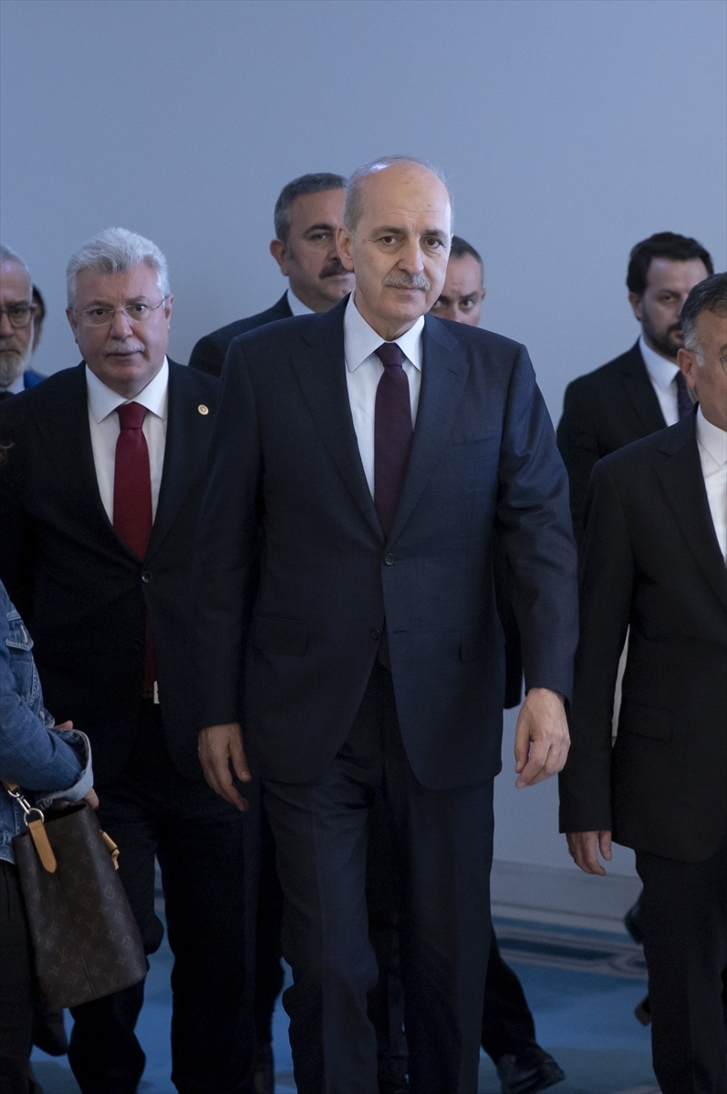 AK Parti'li Numan Kurtulmuş, Meclis Başkanı Adaylık Başvurusunu TBMM Başkanlığına Sundu: