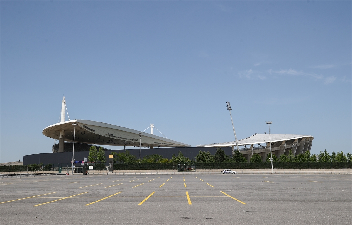 Atatürk Olimpiyat Stadı UEFA Şampiyonlar Ligi Finalini Bekliyor