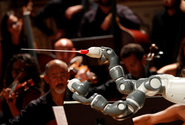 Güney Kore'de Bir Robot İlk Kez Orkestra Yönetecek