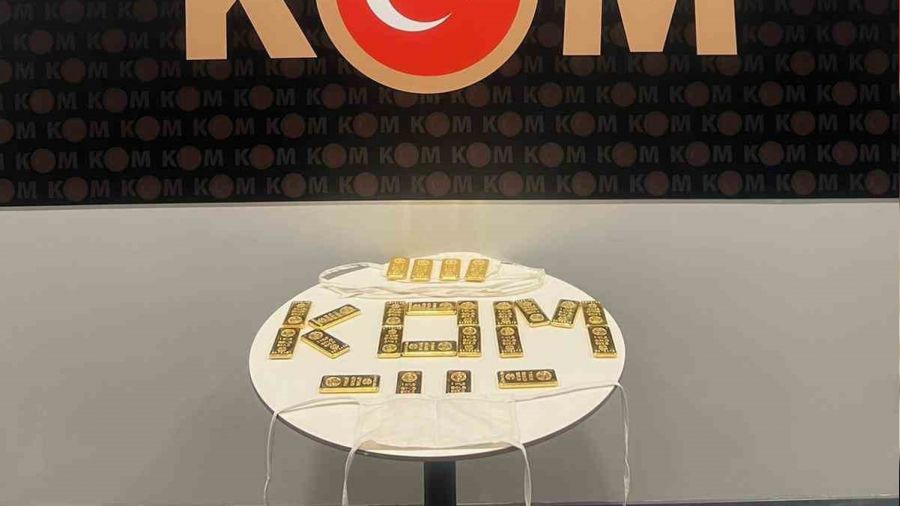 İstanbul Havalimanı'nda 19 Kilogram Altın ve Çok Sayıda Cep Telefonu Ele Geçirildi