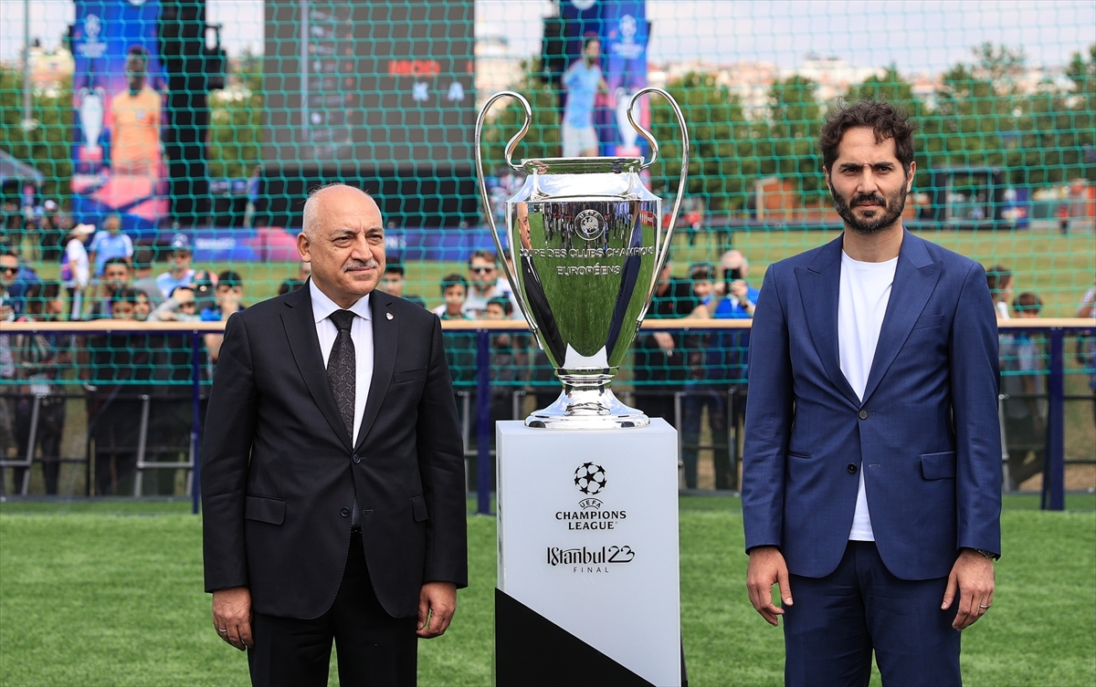 UEFA Şampiyonlar Festivali'nin Açılışı Töreni Yapıldı