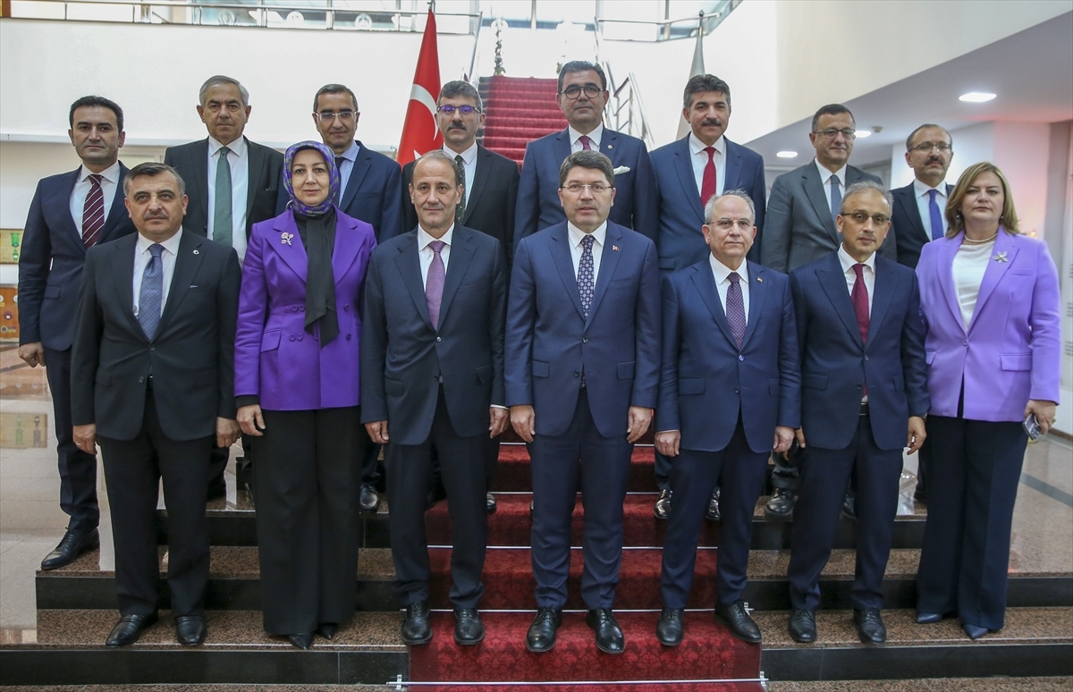 Adalet Bakanı Tunç HSK Genel Kurulu'na Başkanlık Etti