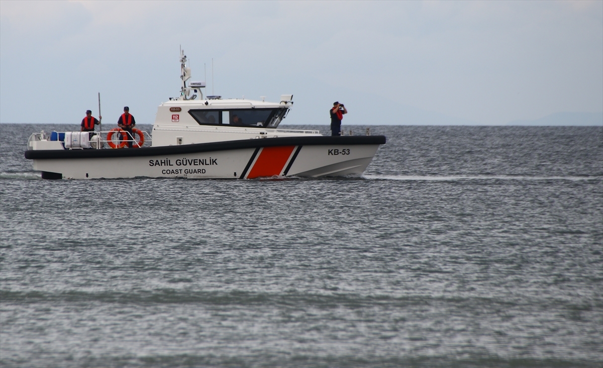 Tekirdağ'da Denizde Kaybolan Genci Arama Çalışmaları Sürüyor