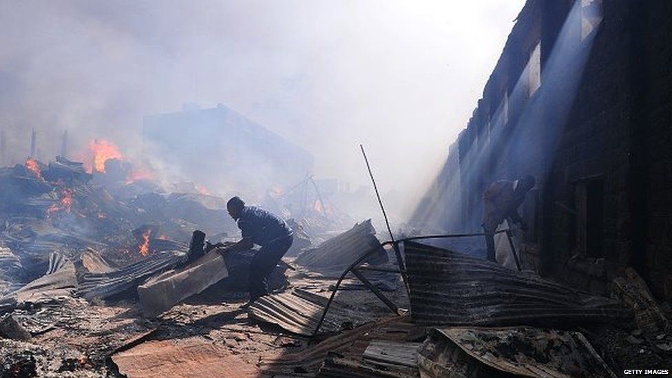 Kenya'nın Başkenti Nairobi'de Çıkan Yangında Bir Çarşı Küle Döndü