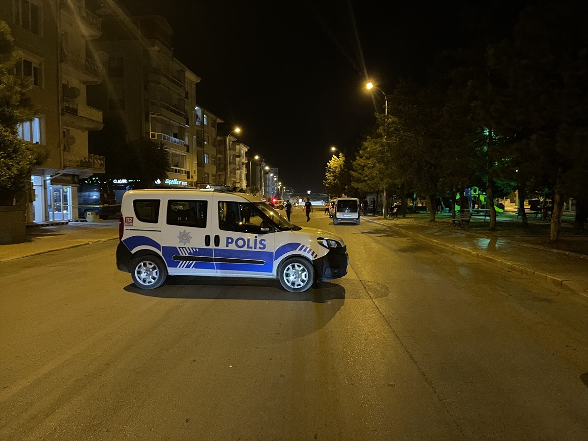 Karaman'da Tüfeğin Dipçiğiyle Yaraladığı Eşini Rehin Alan Şüpheli Gözaltına Alındı