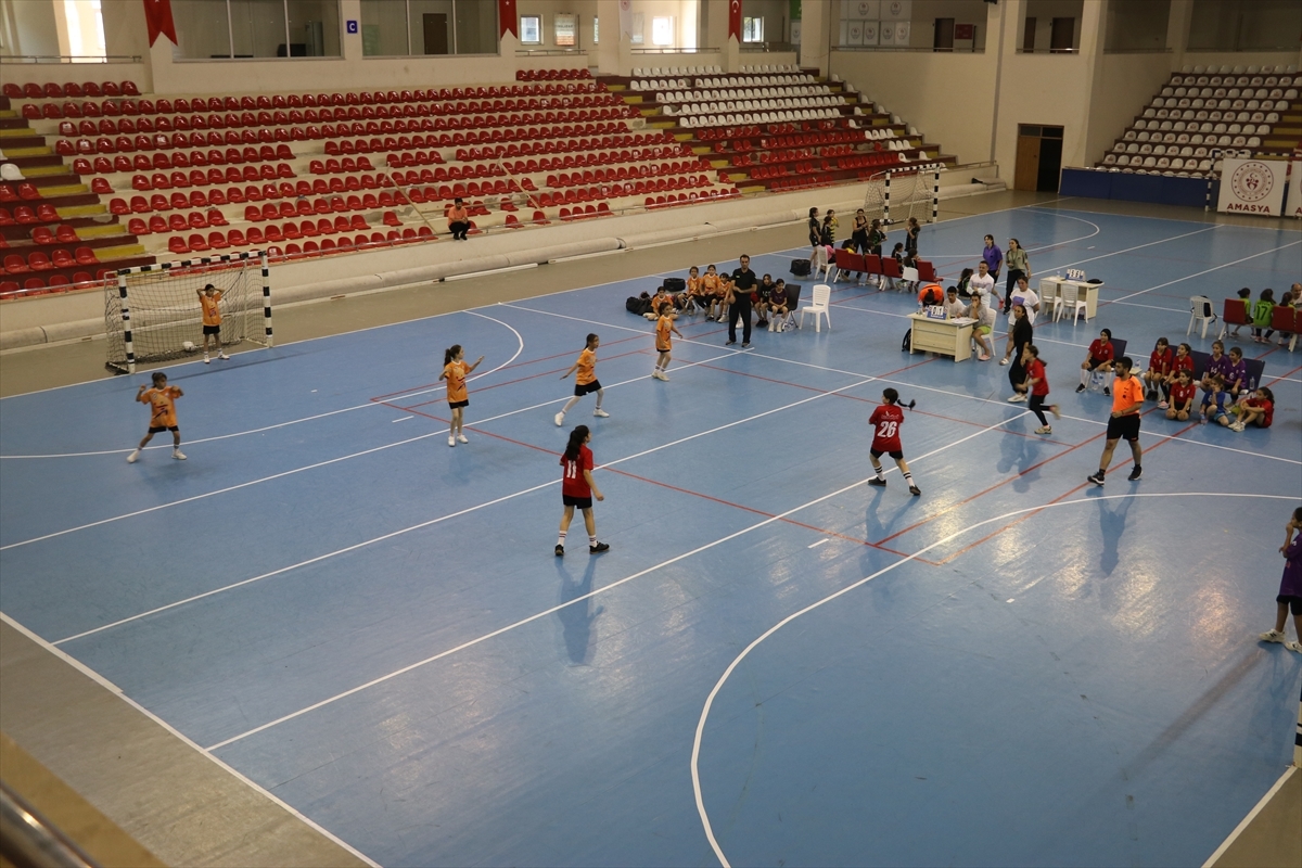 Mini Mini Hentbol Türkiye Şampiyonası Amasya'da Yapıldı
