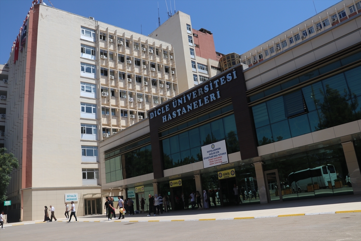 Dicle Üniversitesi Hastanesi Uzaktan Sağlık Hizmeti Sunmaya Başladı